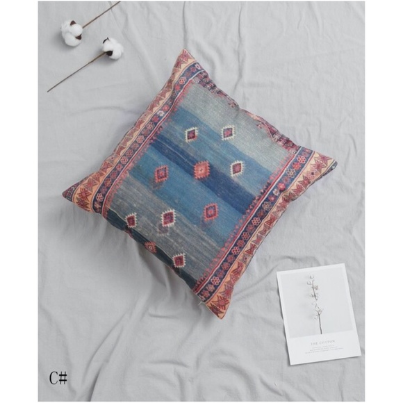 Print cushion/pillow zipper cover - 4 styles - Picture 2 of 11